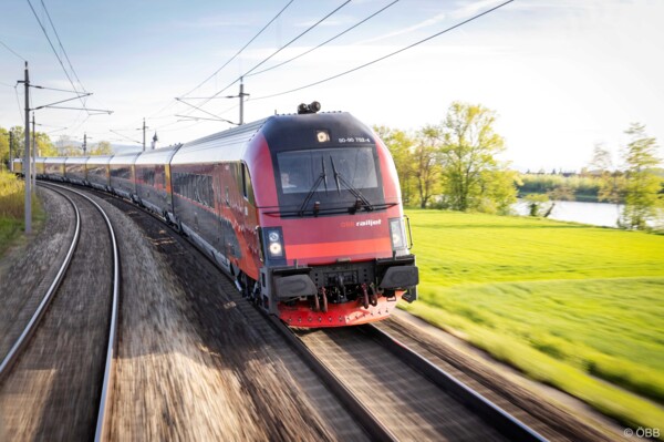 ÖBB Railjet